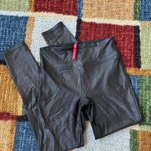 SPANX faux leather Black Leggings, fits like women’s XXS
